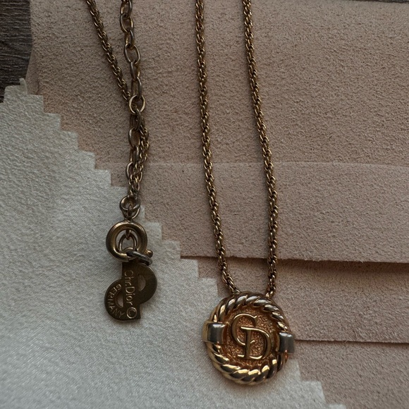Vintage Christian Dior Pendent necklace - Picture 5 of 10
